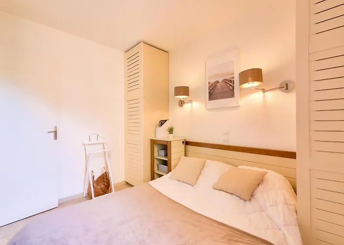 Résidence Saint-raphaël Valescure - Maeva - Chaleureux Avec Terrasse 2 Pièces 6 Personnes - Prestige - Super Mae-6731 * Saint-Raphaël